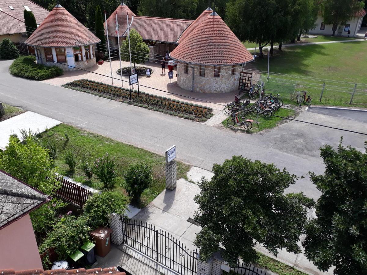 לינה וארוחת בוקר Szilvia Panzio Gyomaendrőd מראה חיצוני תמונה
